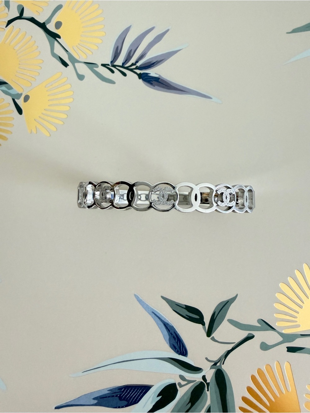 CC Silver Link Circle Bracelet
